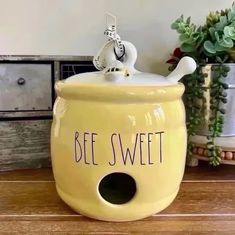 New Rae Dunn BEE SWEET Birdhouse